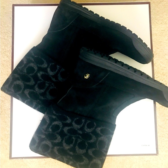 Coach Boots - Picture 5 of 11